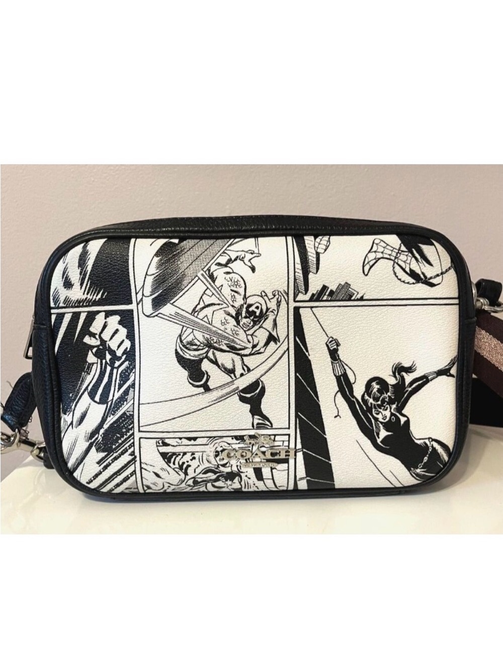 Coach Marvel Jes Comic Book Print Bag 1908 Crossbody Messenger Retro Fandom READ